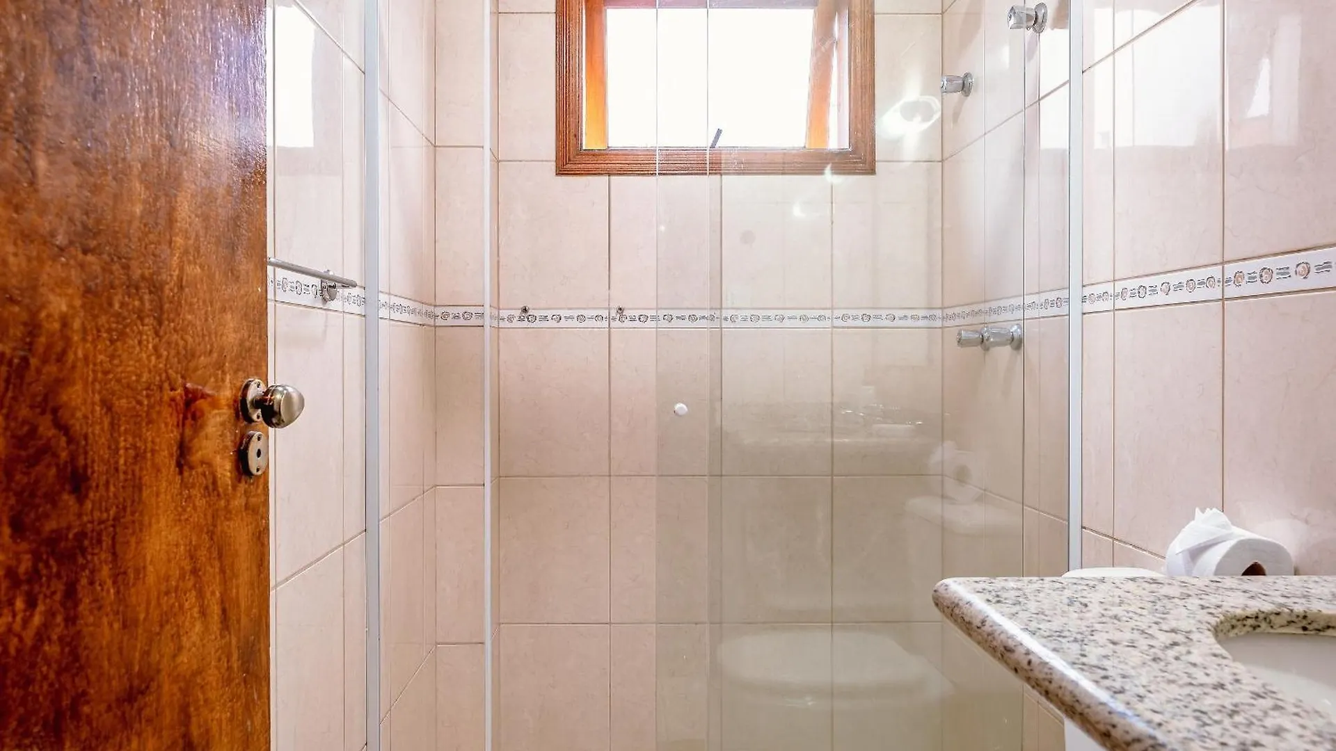 Apartment Apartamento No Centrinho De Capivari | Wifi + Lareira + Garagem Campos do Jordao Brazil
